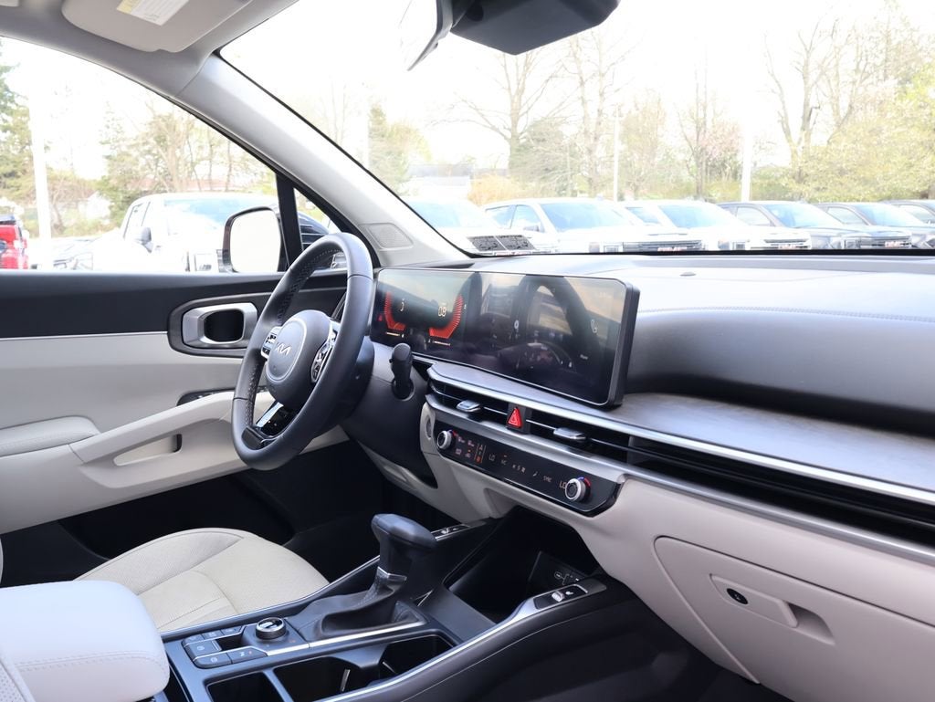 2025 Kia Sorento X-Line EX