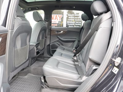 2021 Audi Q7 Premium Plus 55 TFSI quattro Tiptronic