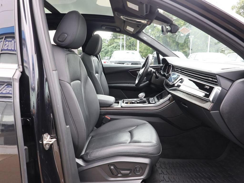 2021 Audi Q7 Premium Plus 55 TFSI quattro Tiptronic