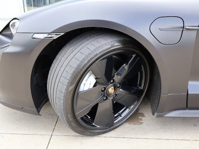 2024 Porsche Taycan Turbo