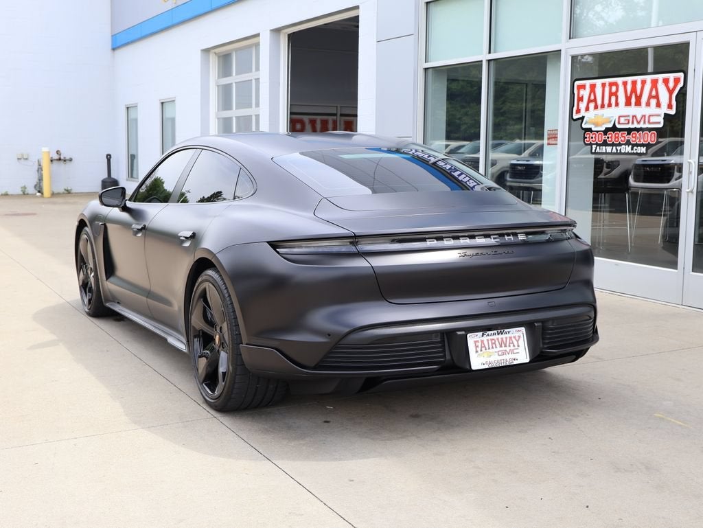2024 Porsche Taycan Turbo