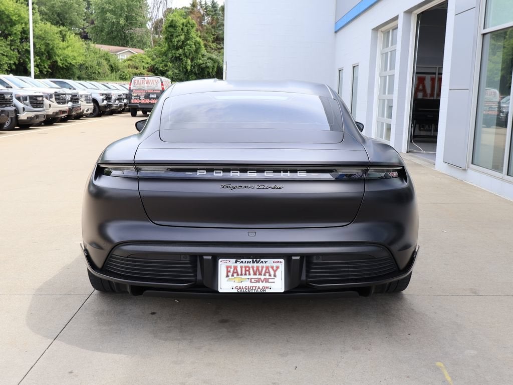 2024 Porsche Taycan Turbo